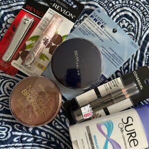 Womens self care Bundle ***51***   Maybelline Shine Free Loose Powder